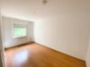Gemütliche 3-Zimmer Wohnung mit Balkon in Groß-Gerau! - Schlafzimmer 2.jpg